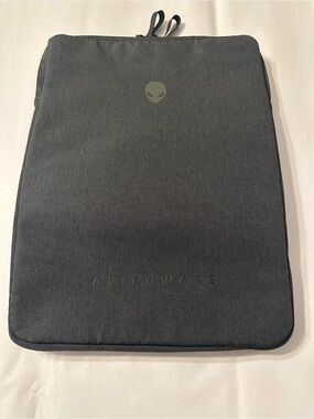 Alienware M17 Fabric Sleeve 17" - New - Grey, Padded, & Zip Closure